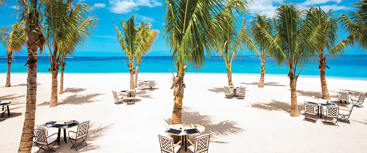Incentive, plaża, palmy, stoliki, wyjazdy integracyjne, grupy, incentive, Tropical Sun