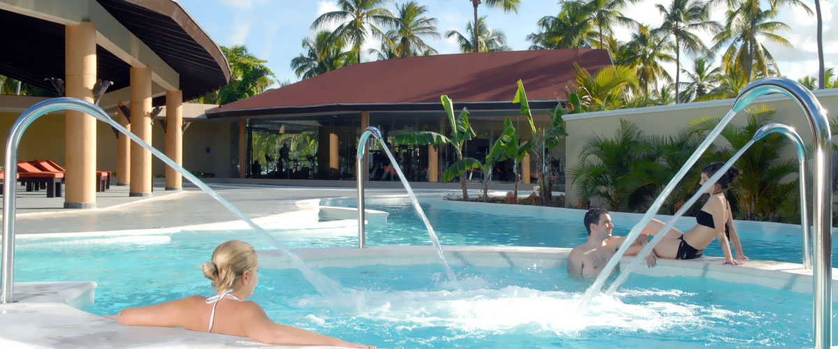 Dominikana - hotel Grand Palladium Bavaro Suites Resort & Spa, basen, tropical sun