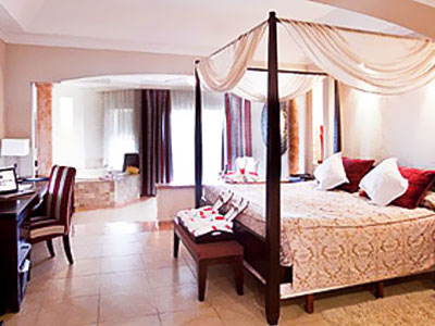 Dominikana - hotel Majestic Colonial Punta Cana, pokój Colonial Club Junior Suite, tropical sun