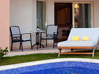 Dominikana - hotel Majestic Elegance Punta Cana, pokój Majestic Junior Suite (Swim Up), tropical sun