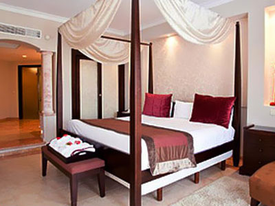 Dominikana - hotel Majestic Elegance Punta Cana, pokój One Bedroom Suite z Jacuzzi, tropical sun
