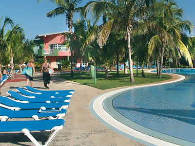 Kuba - hotel Barcelo Arenas Blancas, basen, wakacje kuba, tropical sun