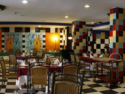 Kuba - hotel Barcelo Arenas Blancas, restauracja w formie bufetu, tropical sun