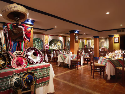 Meksyk - hotel Barcelo Costa Cancun, restauracja México Lindo, tropical sun tours