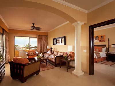 Meksyk - hotel Barcelo Maya Palace Deluxe, pokój Suite Ocean Front Club Premium, tropical sun