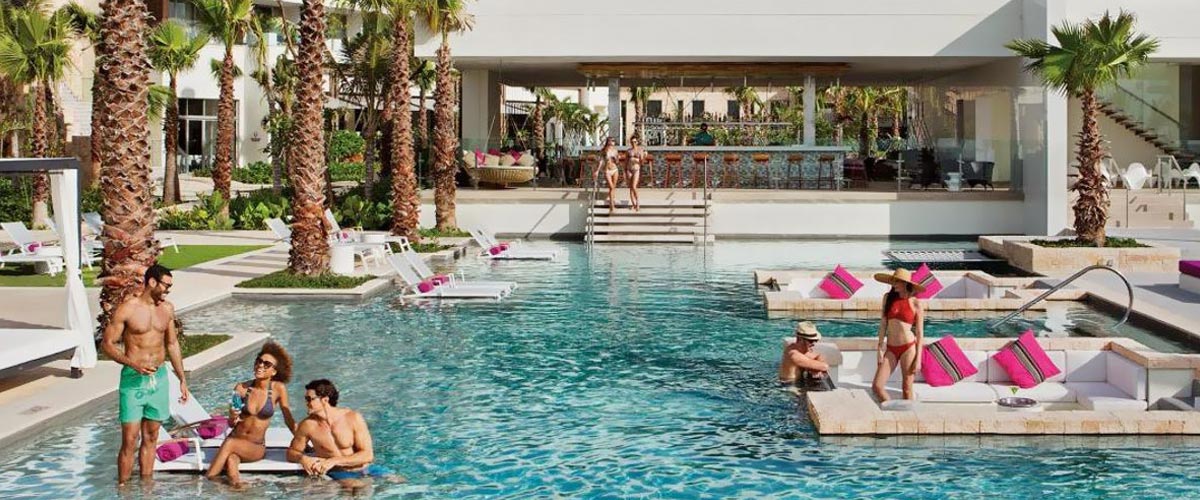 Meksyk - hotel Beathless Riviera Cancun - basen - Tropical Sun Tours