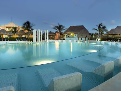 Meksyk - hotel Grand Palladium Kantenah Resort & Spa, basen, tropical sun