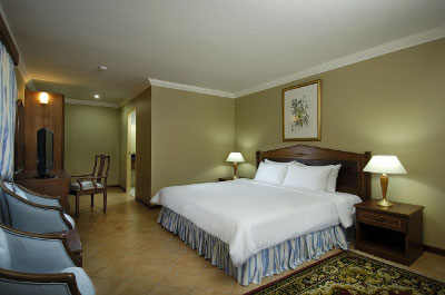 Seszele - hotel Berjaya Beau Vallon Bay, pokój Junior Suite, tropical sun