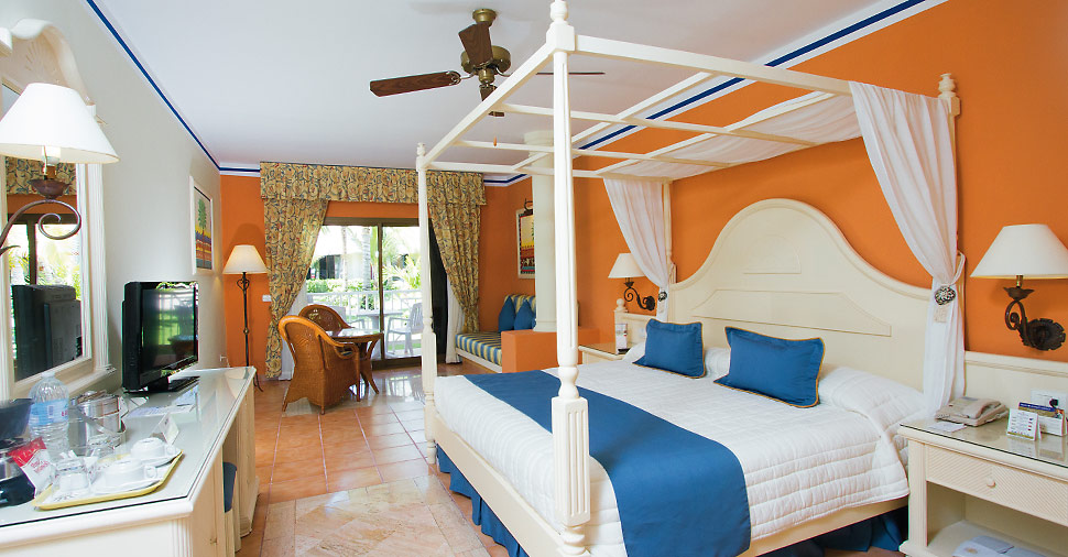 Dominikana - hotel Grand Bahia Principe Bavaro, pokój Junior Suite Superior, tropical sun