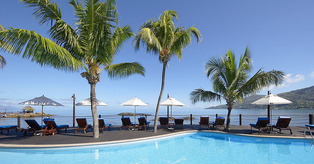Seszele - hotel Le Méridien Fisherman`s Cove, basen, ocean indyjski, wakacje seszele, tropical sun