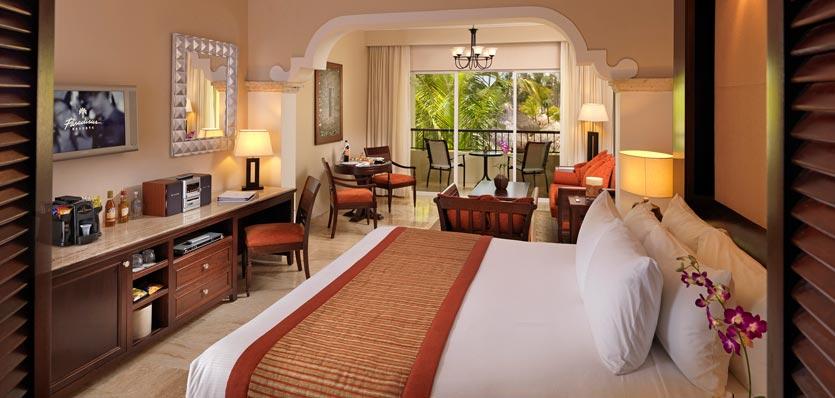 Dominikana - hotel Paradisus Palma Real Golf & Spa Resort, pokój Royal Service Partial Ocean View Suite, tropical sun