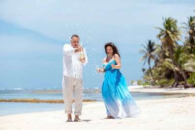 Dominikana - ślub cywilny na plaży - Iwona i Arkadiusz. Ślub w plenerze na Karaibach