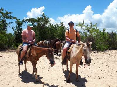 Dominikana - wycieczki fakultatywne zdjęcia. Huśtawki na Górze Czarownic + Magiczna Plaża Limon (Redonda, Laguna, Playa Limon) 01.05.2018 z polskim przewod Dominikana - Huśtawki + Plaża Limon - 01.05.2018