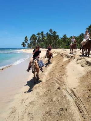 Dominikana - wycieczki fakultatywne zdjęcia. Huśtawki na Górze Czarownic + Magiczna Plaża Limon (Redonda, Laguna, Playa Limon) 01.05.2018 z polskim przewod Dominikana - Huśtawki + Plaża Limon - 01.05.2018