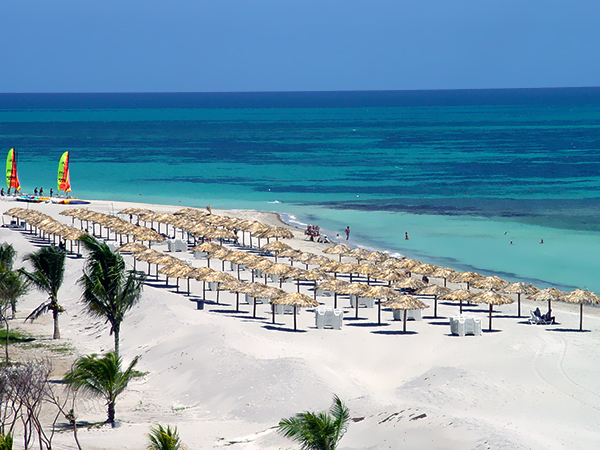 Varadero - perła Karaibów, piękne piaszczyste plaże, błękitna laguna, Tropical Sun Tours