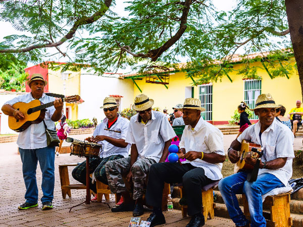 Kultura Kuby, muzyka kubańska, religia Kuby, historia Kuby, Tropical Sun Tours
