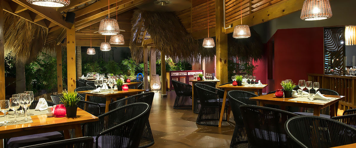 Dominikana - hotel Grand Palladium Palace Resort Spa & Casino, restauracja Bamboo, tropical sun