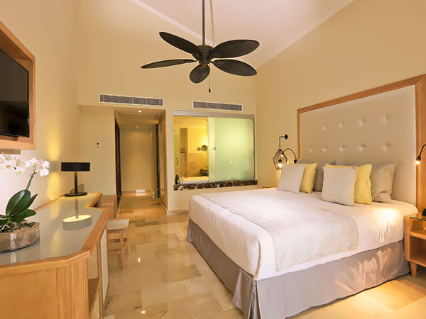 Dominikana - hotel Grand Palladium Palace Resort Spa & Casino, pokój Deluxe, tropical sun