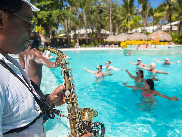 Dominikana - hotel Grand Palladium Punta Cana Resort & Spa, relaks w wodzie, Tropical Sun Tours