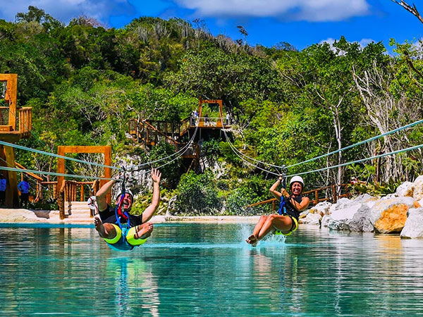 Zip Line i Saltos Azules - Przygoda w parku linowym i zjazd w hamaku do orzeźwiającego basenu, wycieczki fakultatywne, Tropical Sun Tours